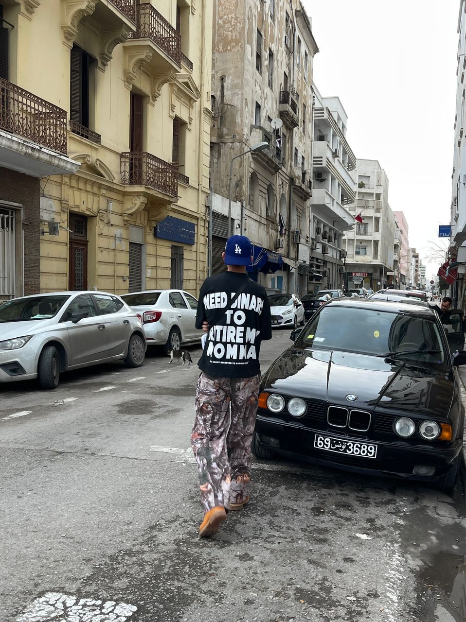 NEED DINARS - BLACK VR