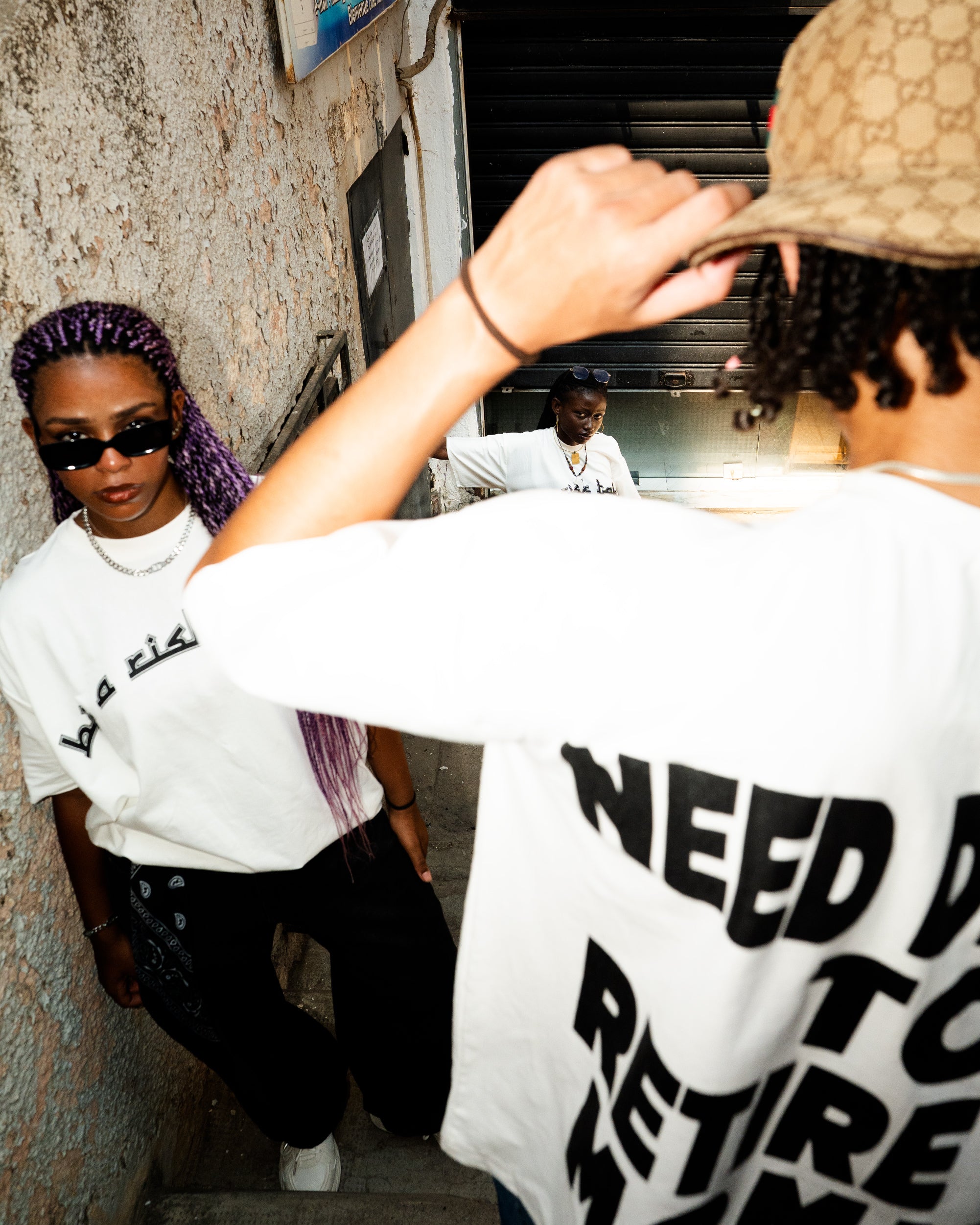 NEED DINARS - WHITE VR